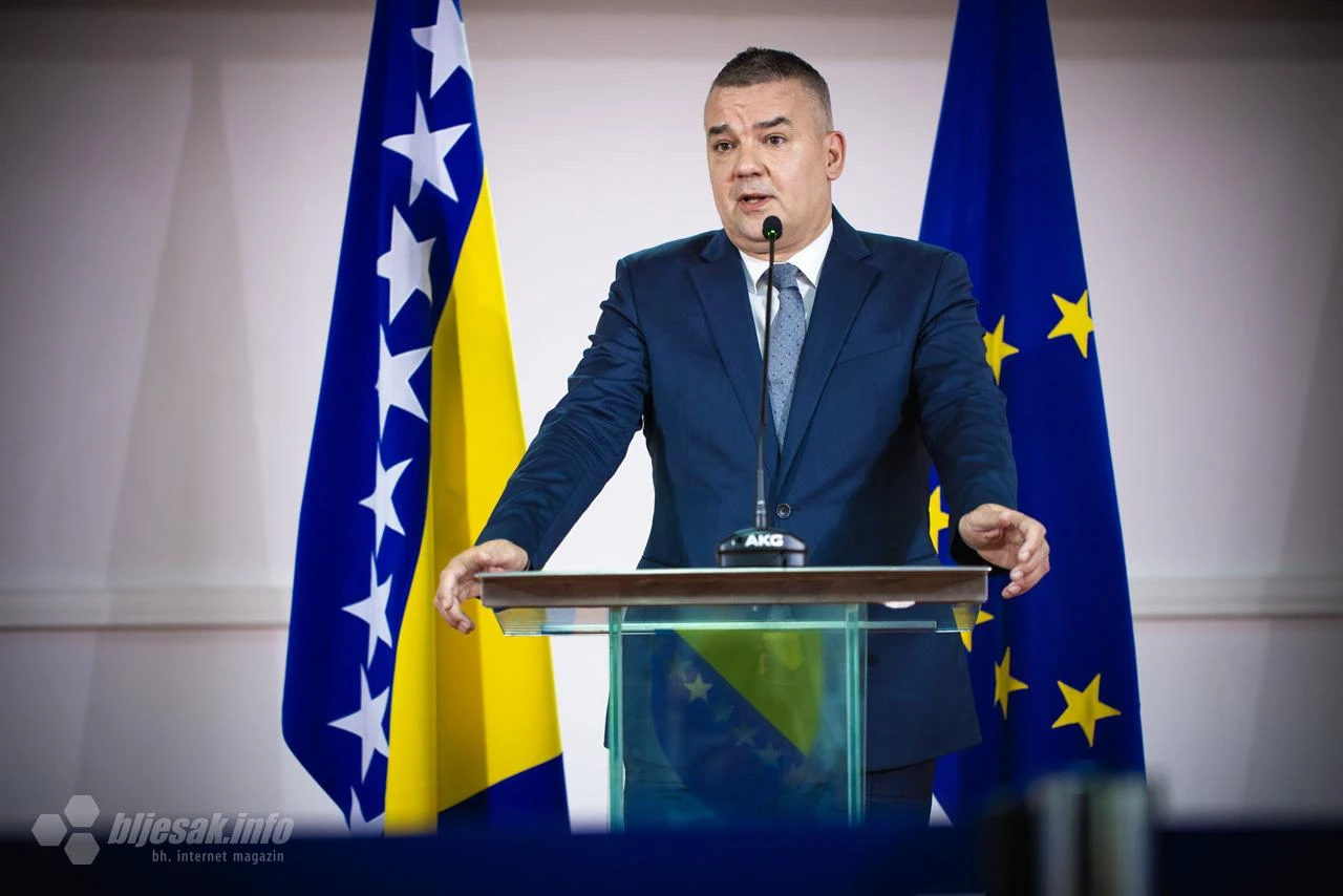 Bunoza: Ponovo povučene izmjene Zakona o VSTV-u, nije mi objašnjeno zašto