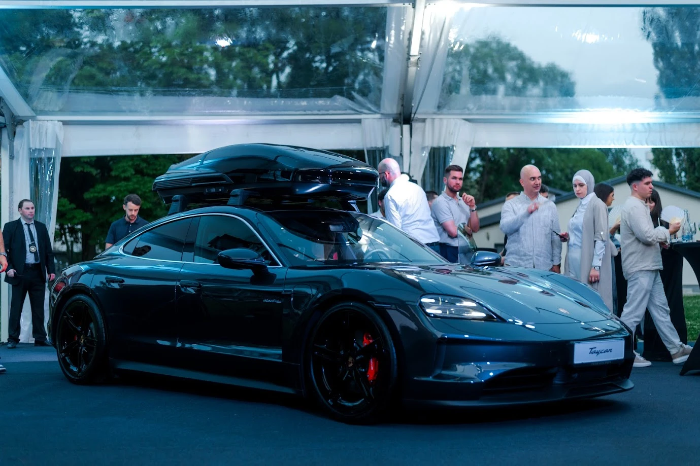 Promocija u Sarajevu: Porsche Taycan revolucionira električnu vožnju