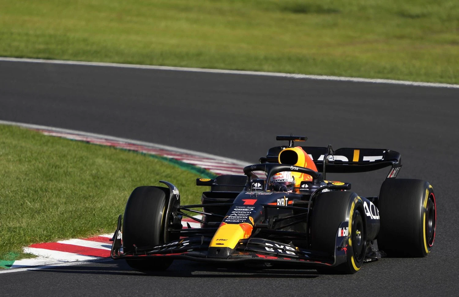 Albon i Ricciardo prekinuli utrku, Verstappen dominirao