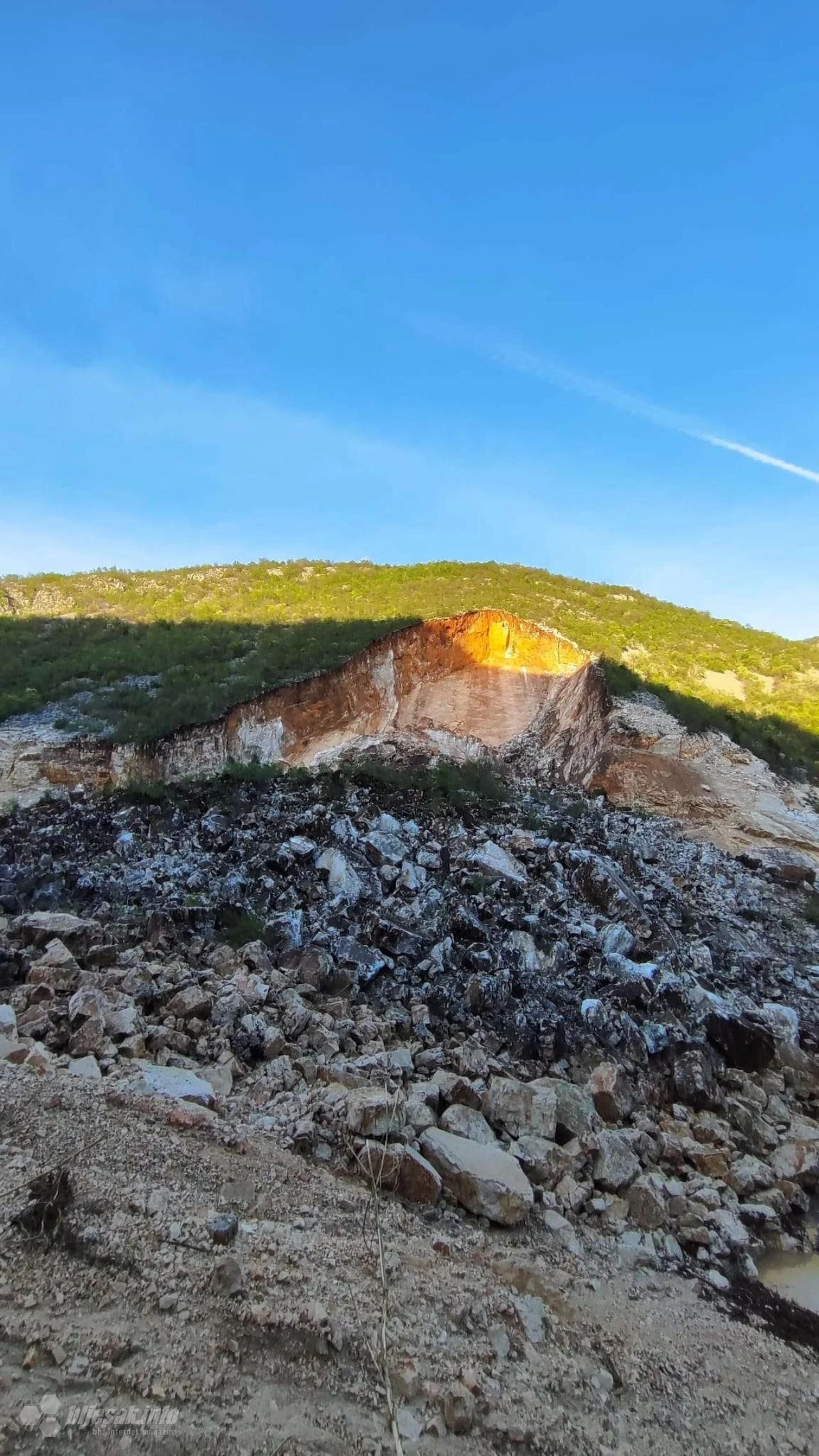 Odron u Bijeloj: Ozlijeđene dvije osobe, naselje još uvijek bez struje