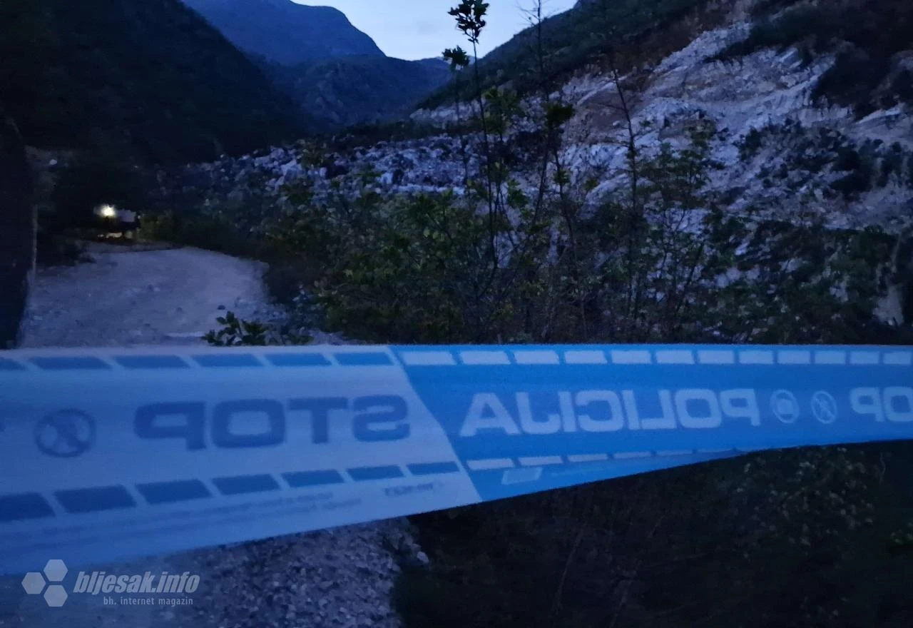 Prve službene informacije iz Bijele: Vide se samo 2 automobila, nema struje