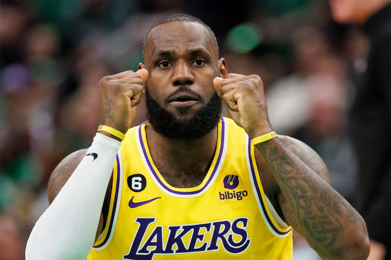VIDEO I LeBron odigrao utakmicu za povijest Lakersa 