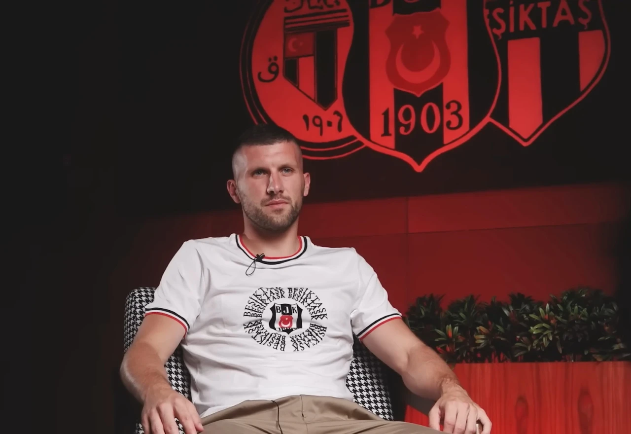 Turci pišu: Rebić izbačen iz kluba