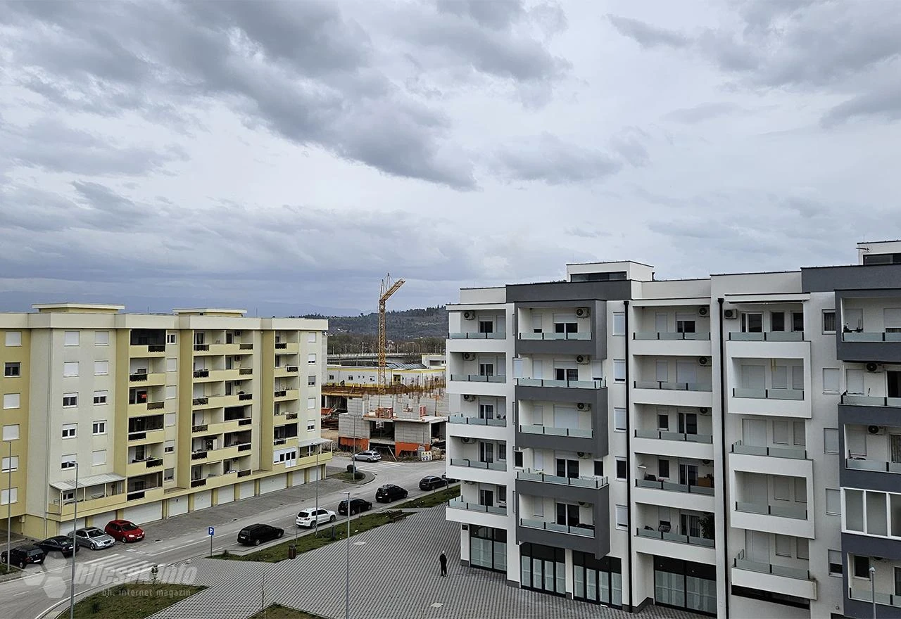 Cvjeta stanogradnja u Čapljini: Stanovi se prodaju čim se zgrada zatemelja