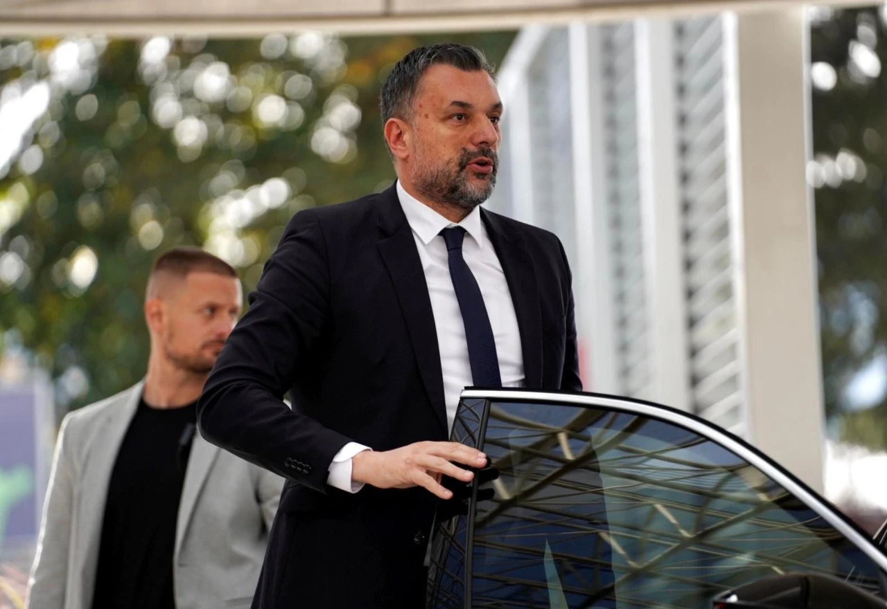 Konaković: Dodikove priče pale u vodu