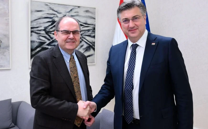 Njemački list: Plenković se preko hrvatske nacionalističke stranke HDZ miješa u politiku BiH