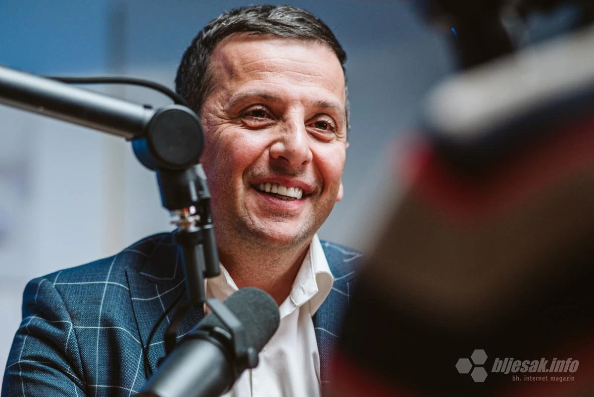 Vukanović 'opleo' po Sattleru i strancima: ''Njima je ovo u interesu''