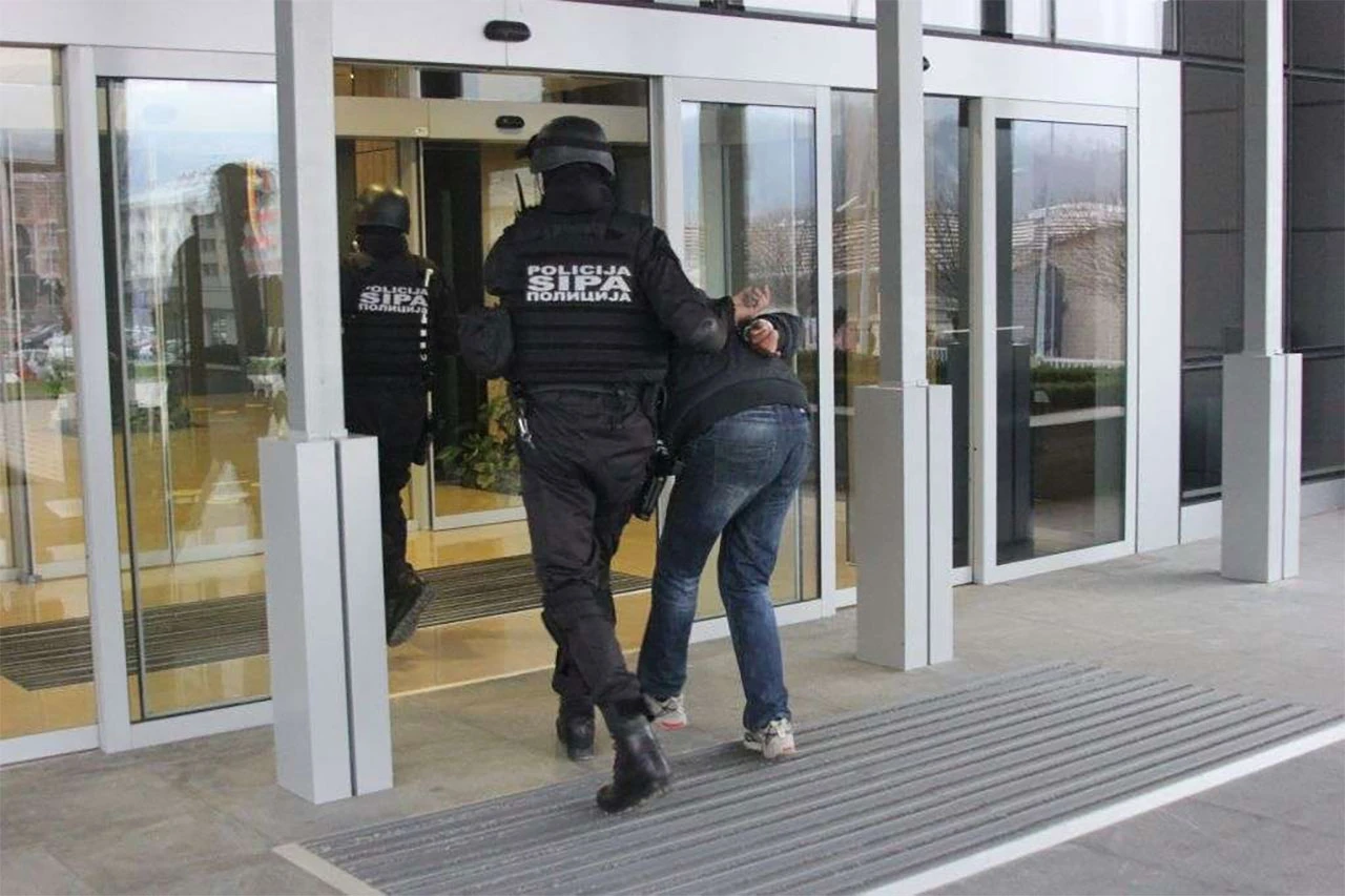 Sarajevo - Na aerodromu uhićen bivši pripadnik ISIL-a