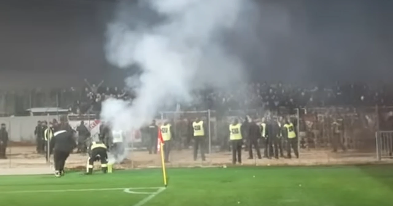 Traži se pokretanje postupka protiv vatrogasca koji je bakljom gađao navijače Zrinjskog