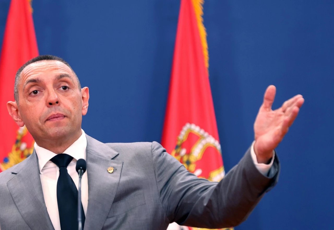 Vulin podnio ostavku pa optužio SAD i EU 