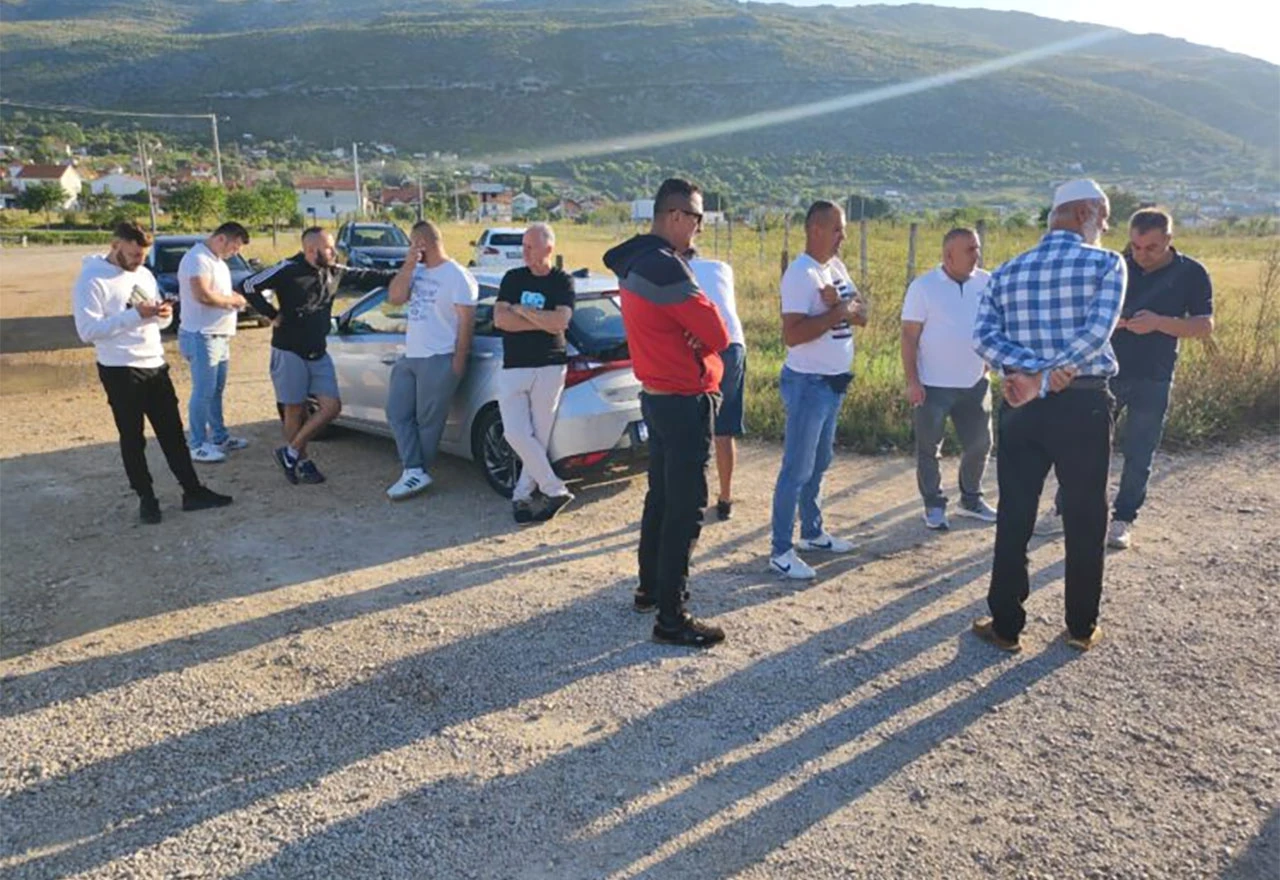 Blagaj - Mještani i danas na ulici, traže da se postave ležeći policajci