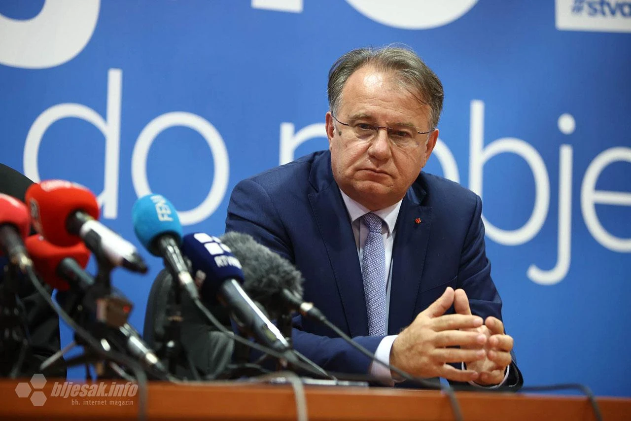 Nikšić: Državna imovina je pitanje države BiH, ako SNSD nastavi uvjetovati, nema dalje razgovora