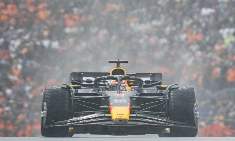 Verstappen nastavio po svom