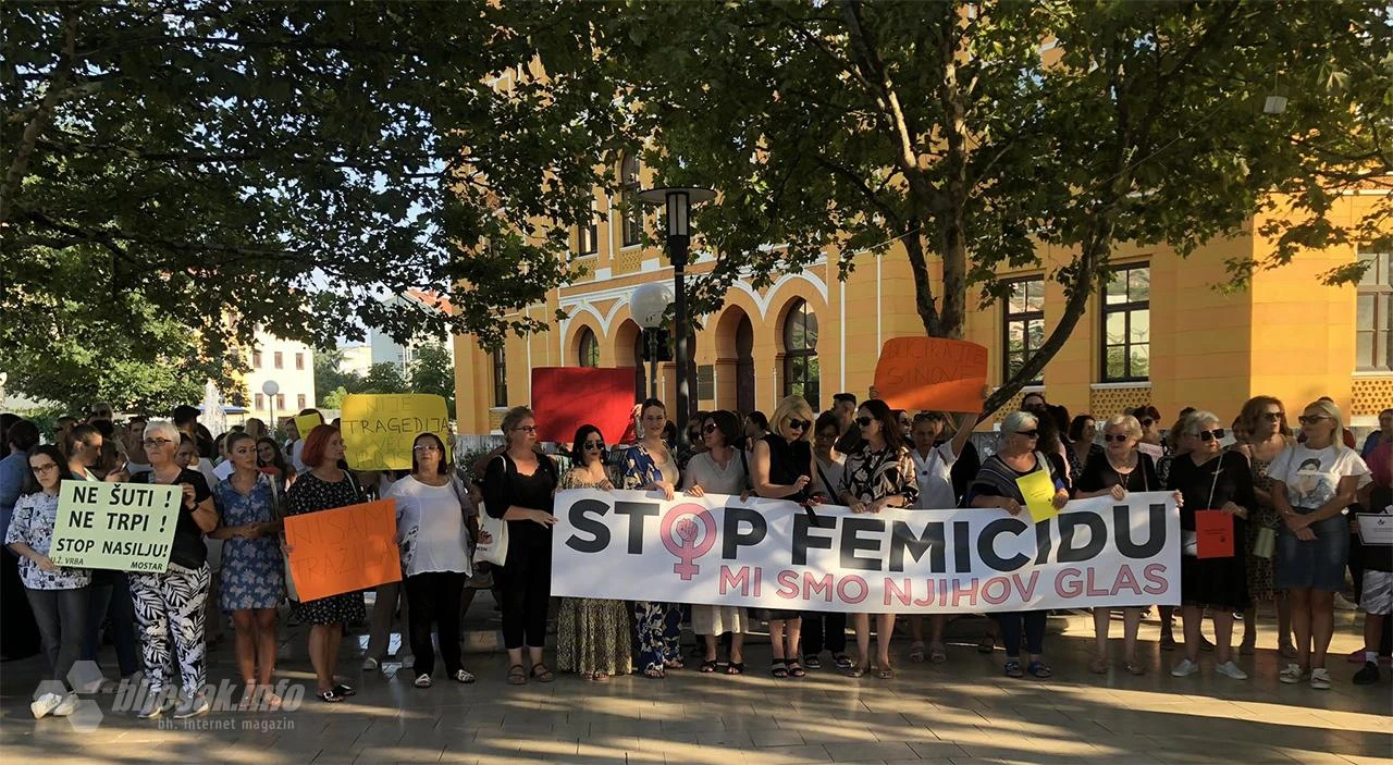 Problem femicida | Minutom šutnje počeo prosvjed u Mostaru