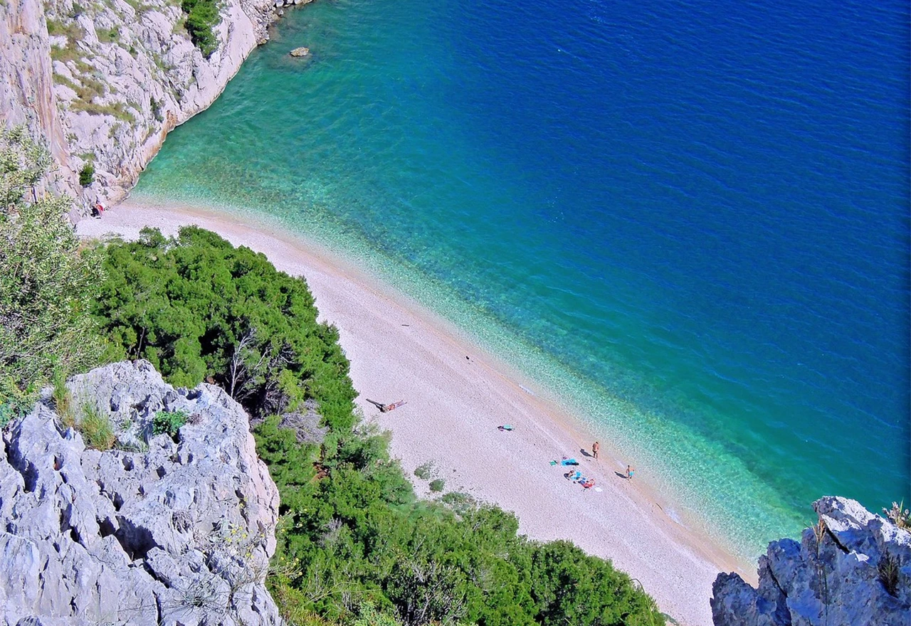 Znate li za plažu Nugal u blizini Tučepa - treću najljepšu plažu u Europi?