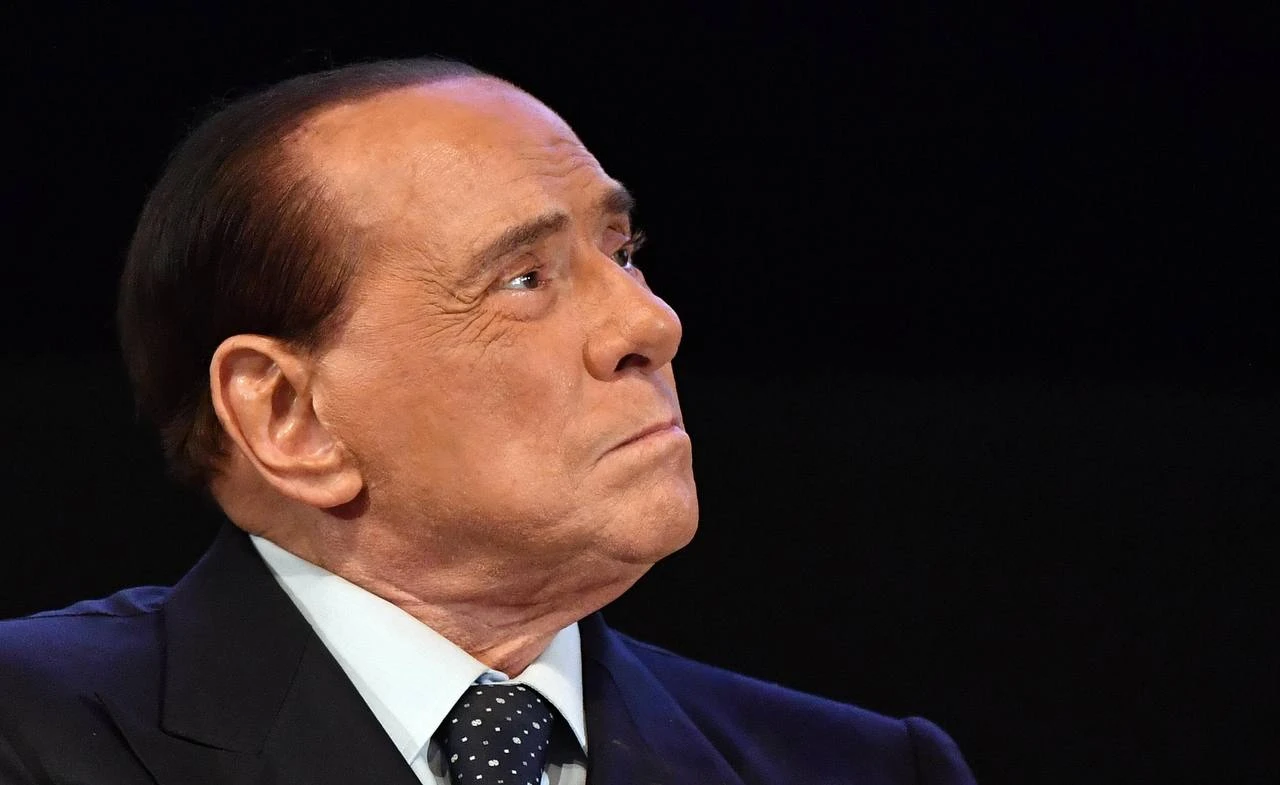 Berlusconi unio burlesku u talijansku politiku: Što je bila pozadina klaunskog karaktera?