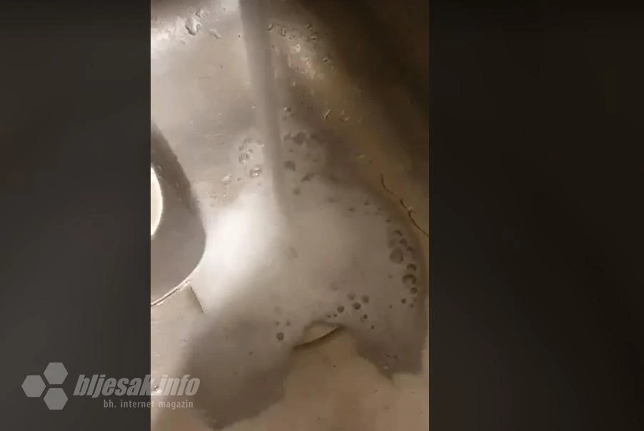 VIDEO| Pogledajte kakvu su vodu građani Mostara pili tri mjeseca
