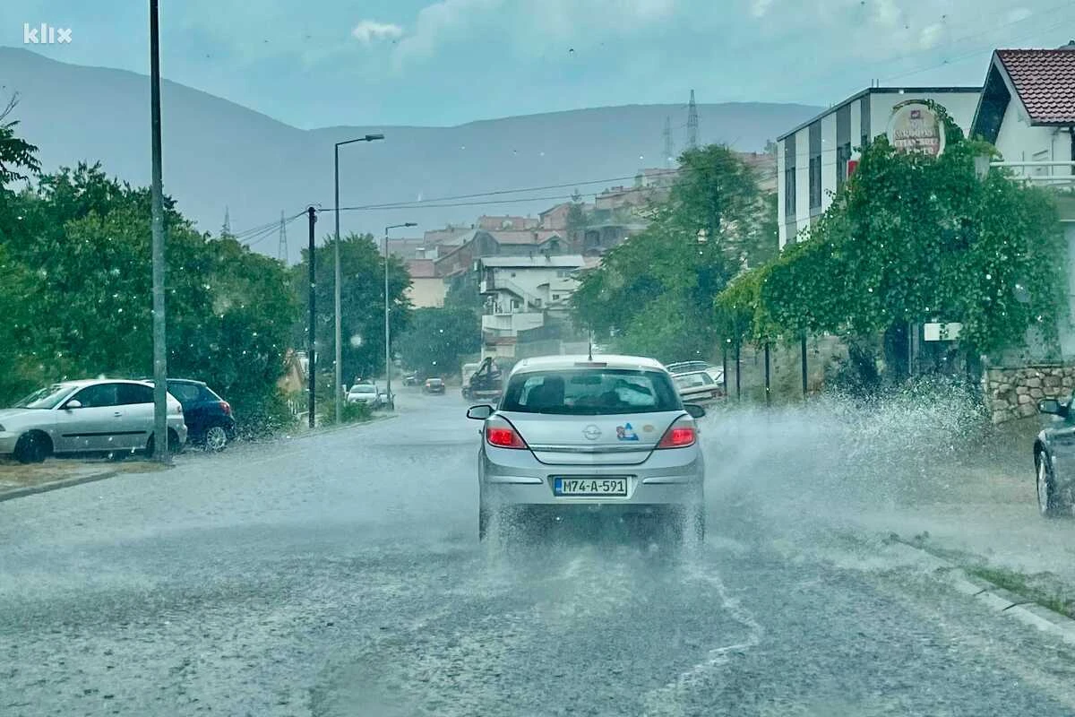 Jutro sunčano, poslijepodne pljuskovi