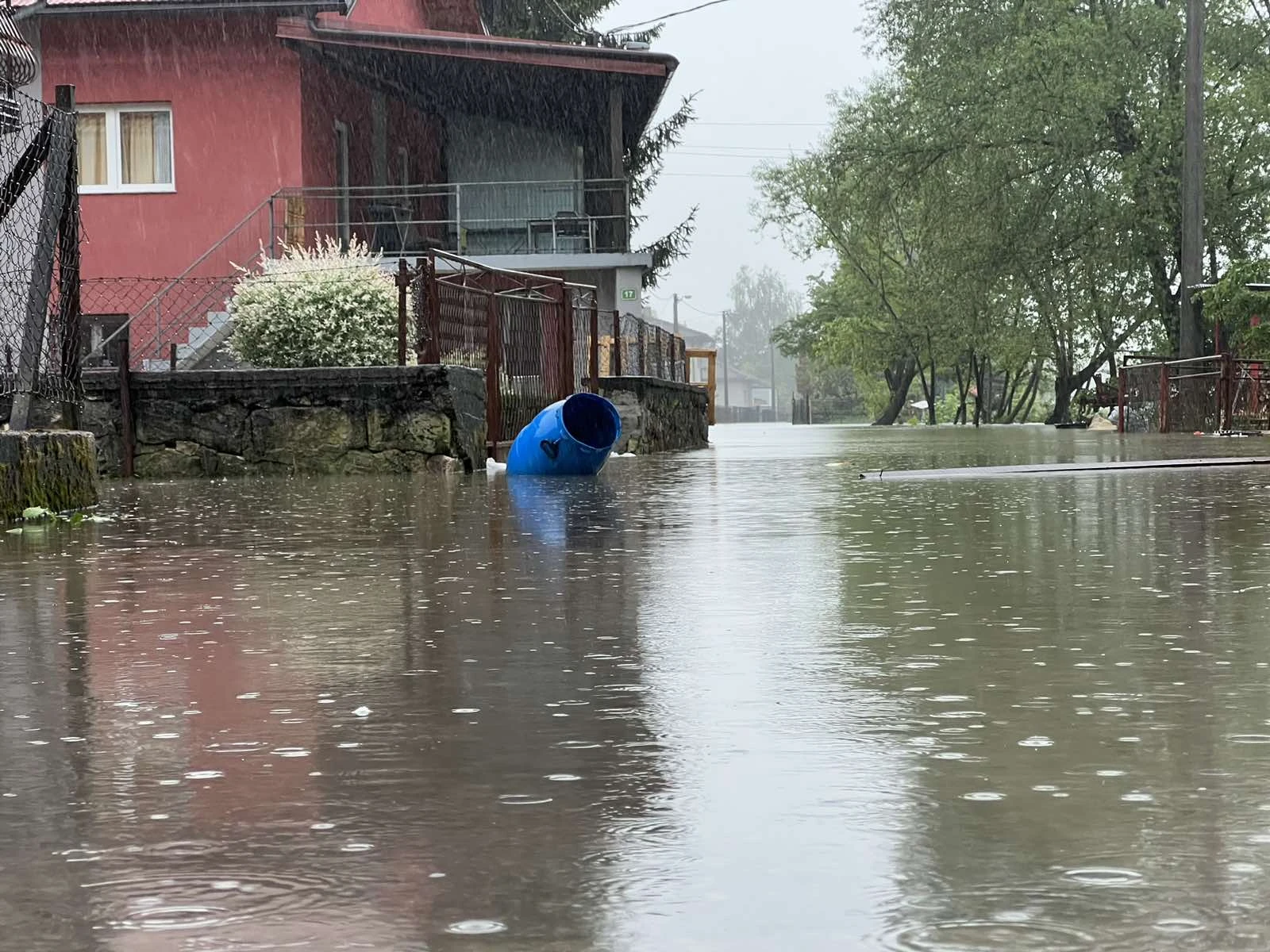 Ogromne štete nakon poplava u Bihaću i Novom Gradu