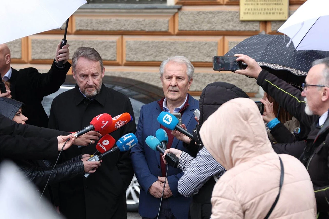 Izetbegović: Nama ne dolaze, a potrče Dodiku i Schmidtu