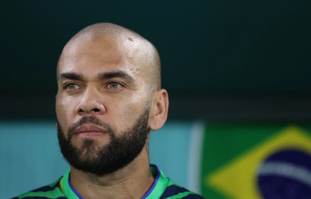 Uhićen nogometaš Dani Alves, optužen za seksualni napad