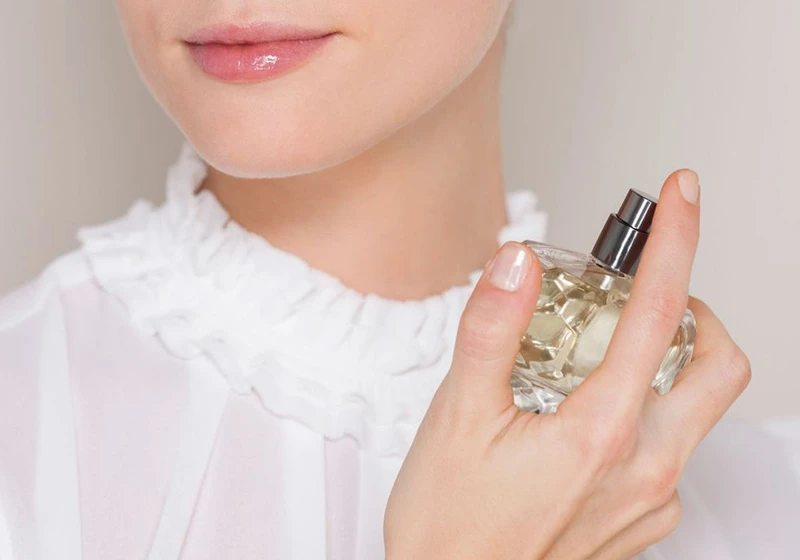Ovo je najseksi mjesto na tijelu na koje možete nanijeti parfem