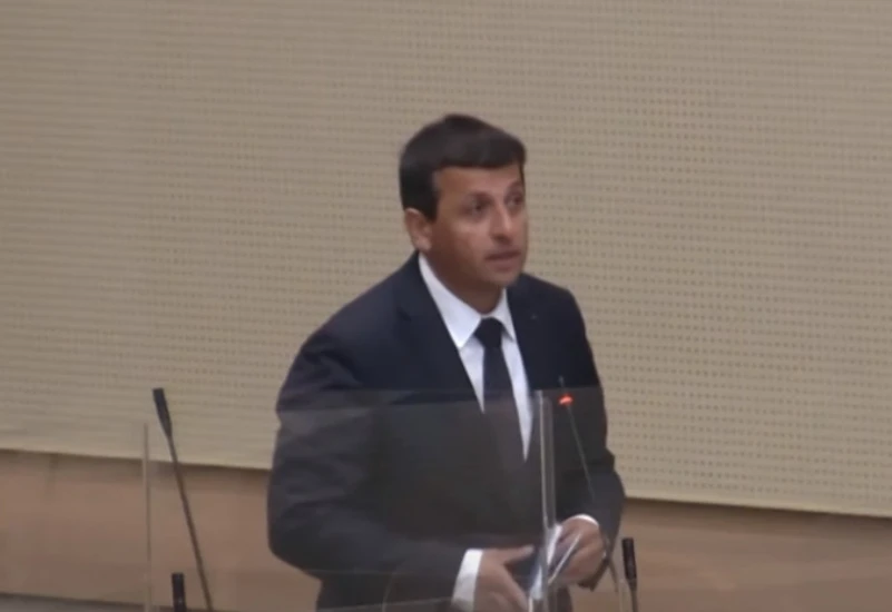 Vukanović udaljen sa sjednice 