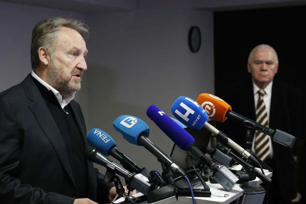 Izetbegović: Formiranje snažnog patriotskog bloka nema alternativu