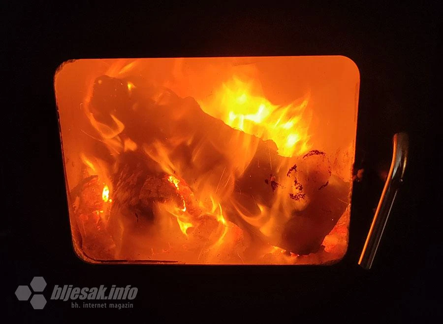 Ložište punite s manje drva, tada je bolja iskoristivost peći