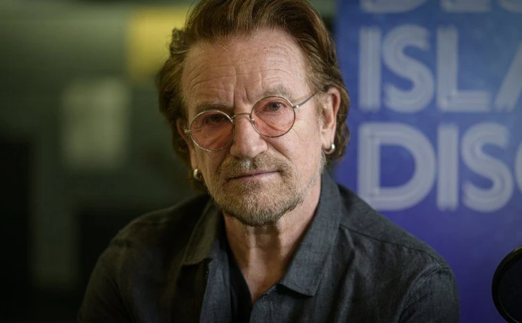 Bono Vox objavio memoare 
