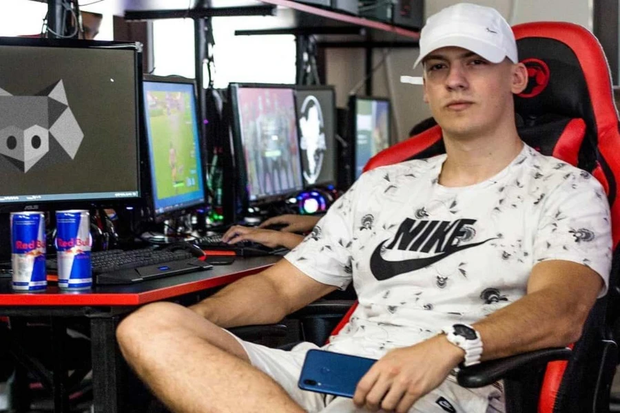 Baki Prasetu ugašen YouTube kanal sa 2 milijuna pretplatnika