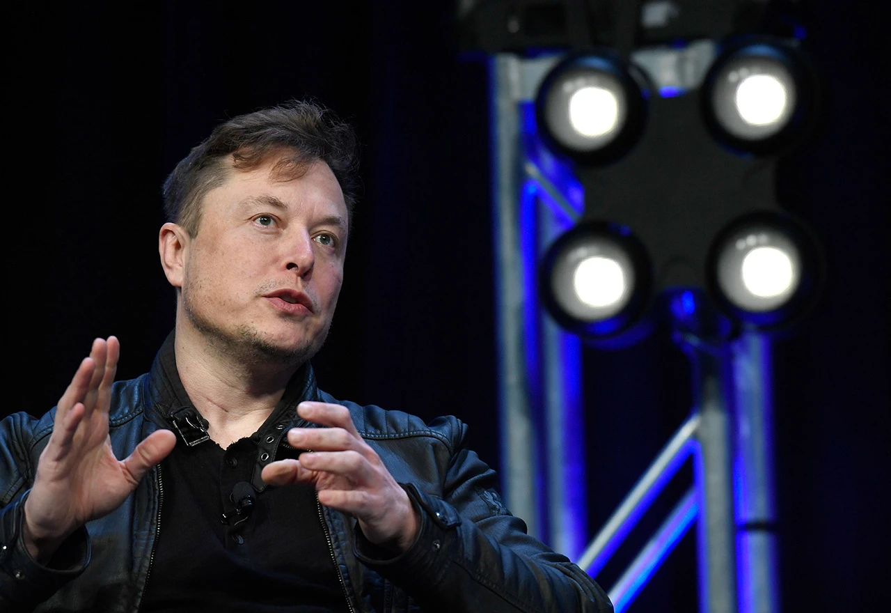 Musk mijenja ploču: ''Trebaju nam i plin i nafta''