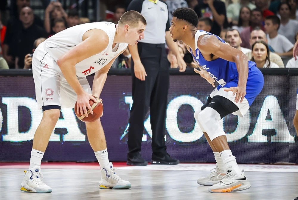 Od dvanaest igrača Grčke samo jedan na utakmici izvodio slobodna bacanja