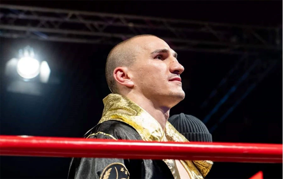 Video: Emil Markić brutalno nokautirao Engleza Scampa