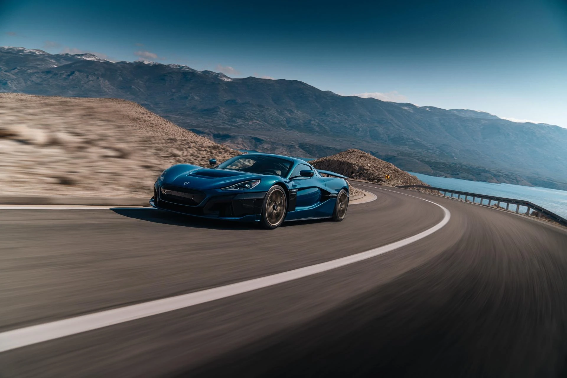Rimac Nevera brža od aviona