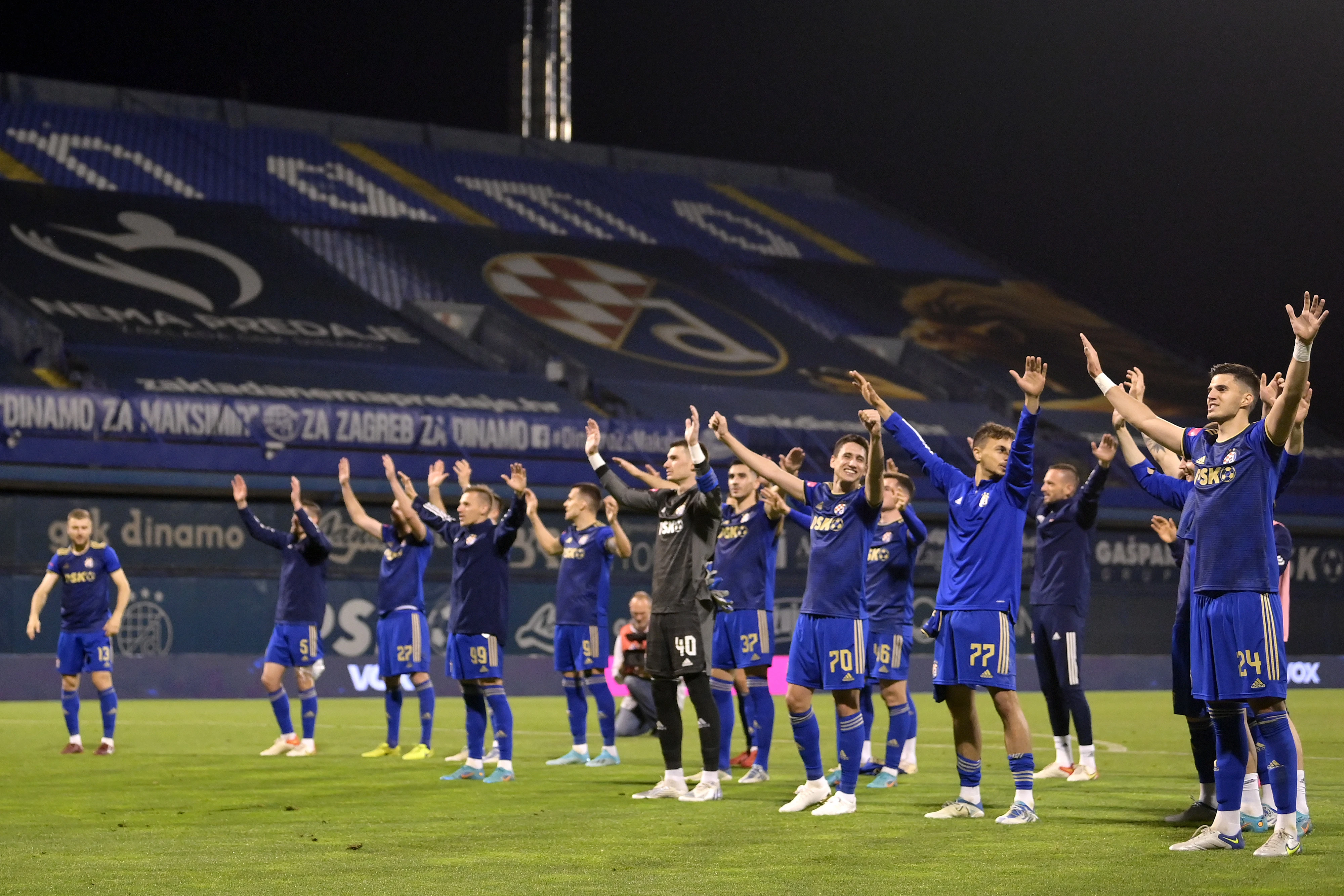 Oglasio se i Dinamo: ''Ponašajte se prema pravilima ili utakmicu gledajte s Borongaja. Nama je svejedno''