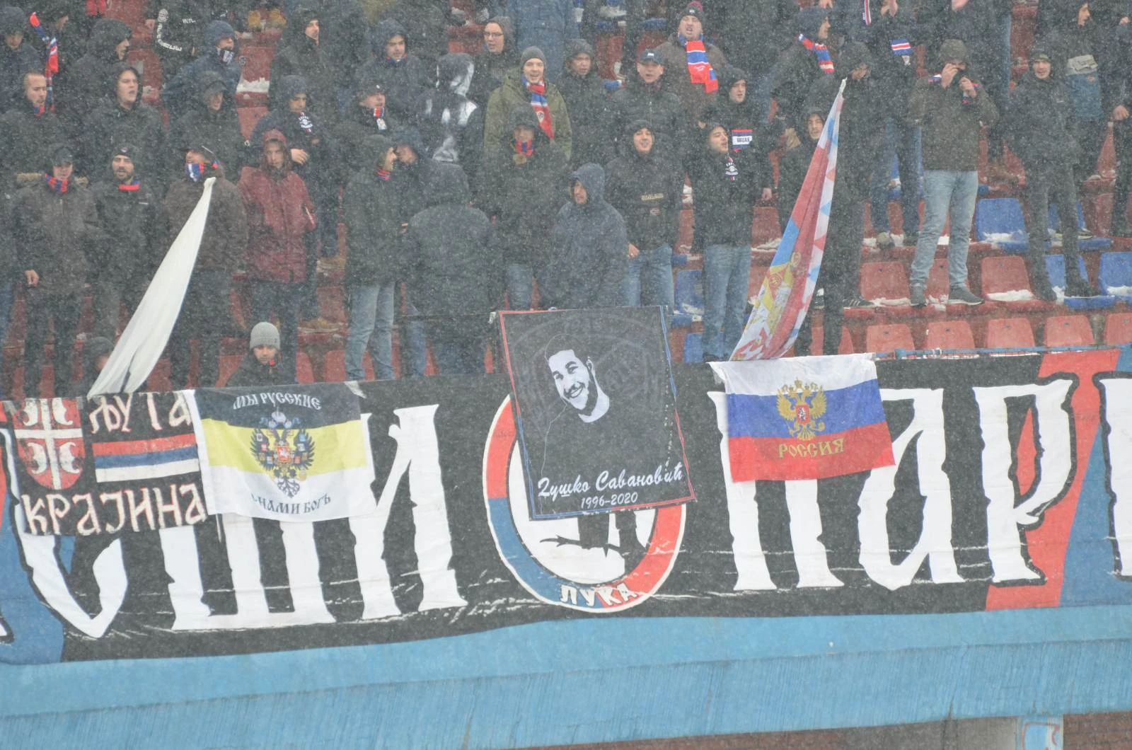 Zastave na tribinama: Podrška Rusiji iz Banja Luke