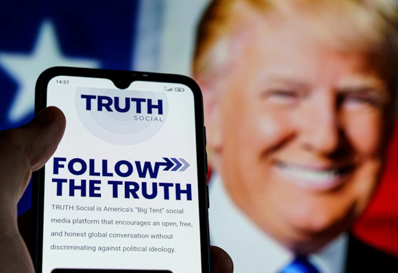 Više od 100.000 korisnika na Trumpovoj društvenoj mreži u jednom danu