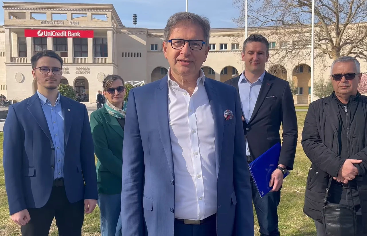 Hadžikadić ispred Kosače: Baklja zloglasne ideje još uvijek plamti