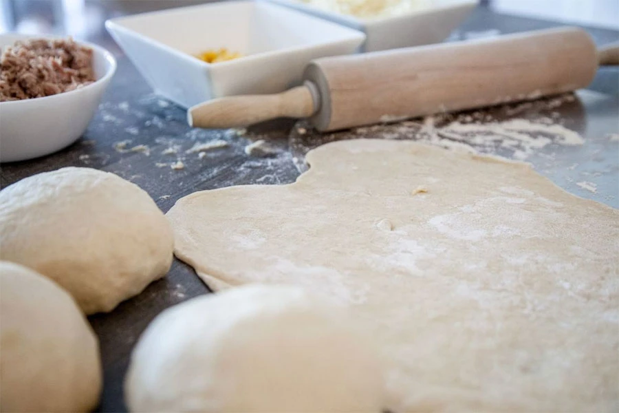 Tijesto za sve - od pizze, peciva do krafni
