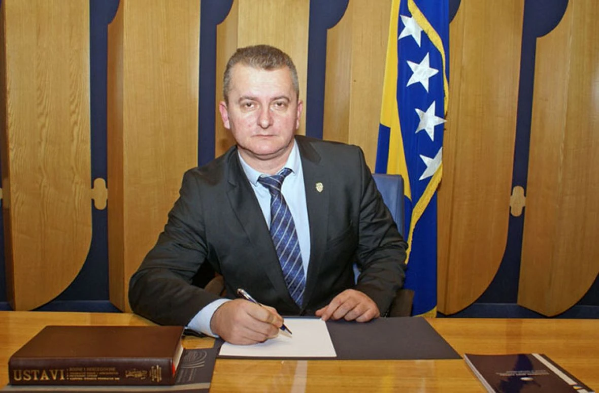 Karamatić: ''Jedna od opcija je vraćanje na Herceg-Bosnu, RS i RBiH''