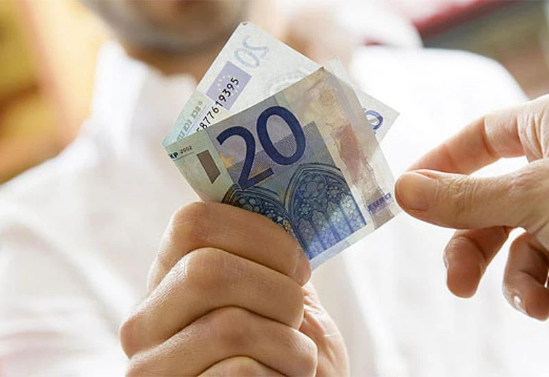 Srbija: Rasprodaju državljanstva Srbije građanima BiH?