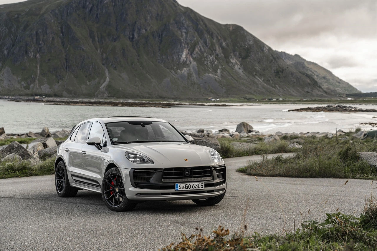 Porsche isporučio više od 300.000 vozila