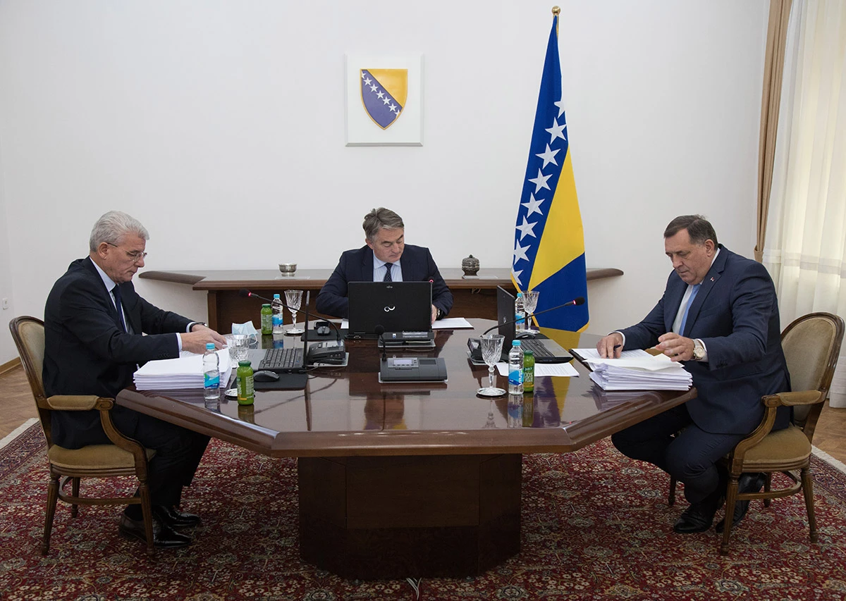 Džaferović: Dodik nastavio s blokadom rada institucija BiH
