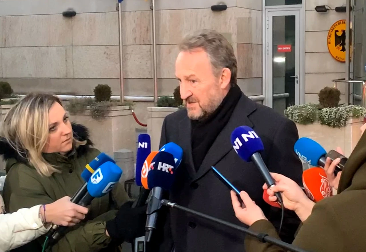 Izetbegović: Čović će morati pristati na predložena rješenja
