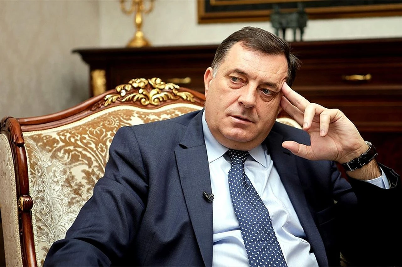 Dodik iznio plan: Oružane snage BiH smanjiti za pola