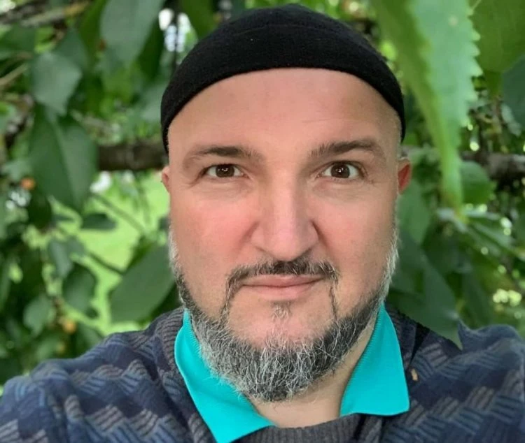 Izetbegović i Novalić se fotografirali s islamskim radikalom