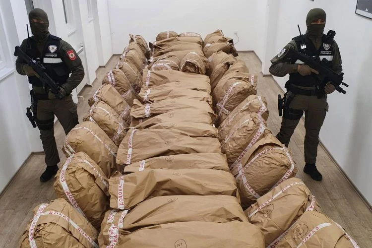 U akciji ''Transporter'' pronađena 303 kg skunka, osumnjičenima predložen pritvor