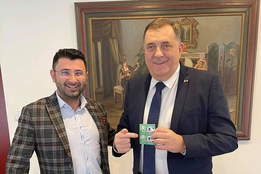 Savjetnik Milorada Dodika uhićen zbog posjedovanja droge?