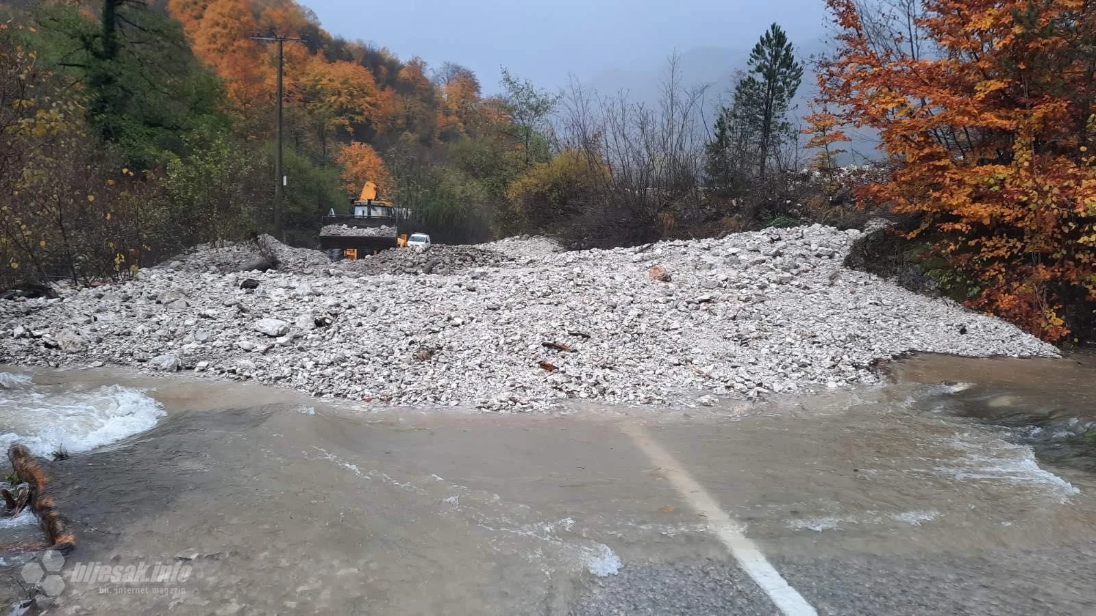 U tijeku je uklanjanje odrona na putu Jablanica - Blidinje